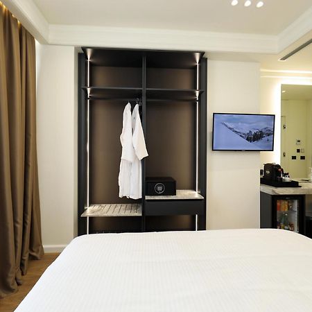 Hotel Adore Vlorë Buitenkant foto